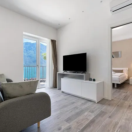 Apartment Jacky's Limone sul Garda