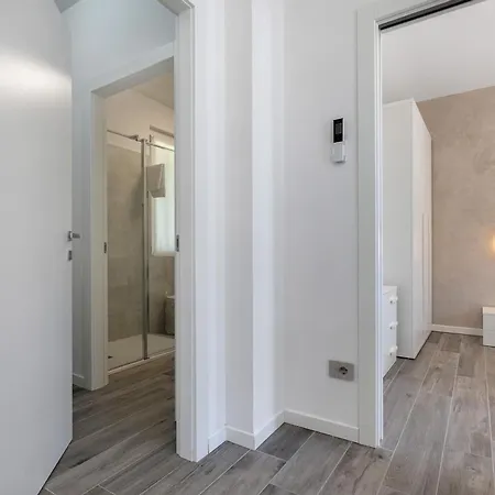 Jacky's Apartment